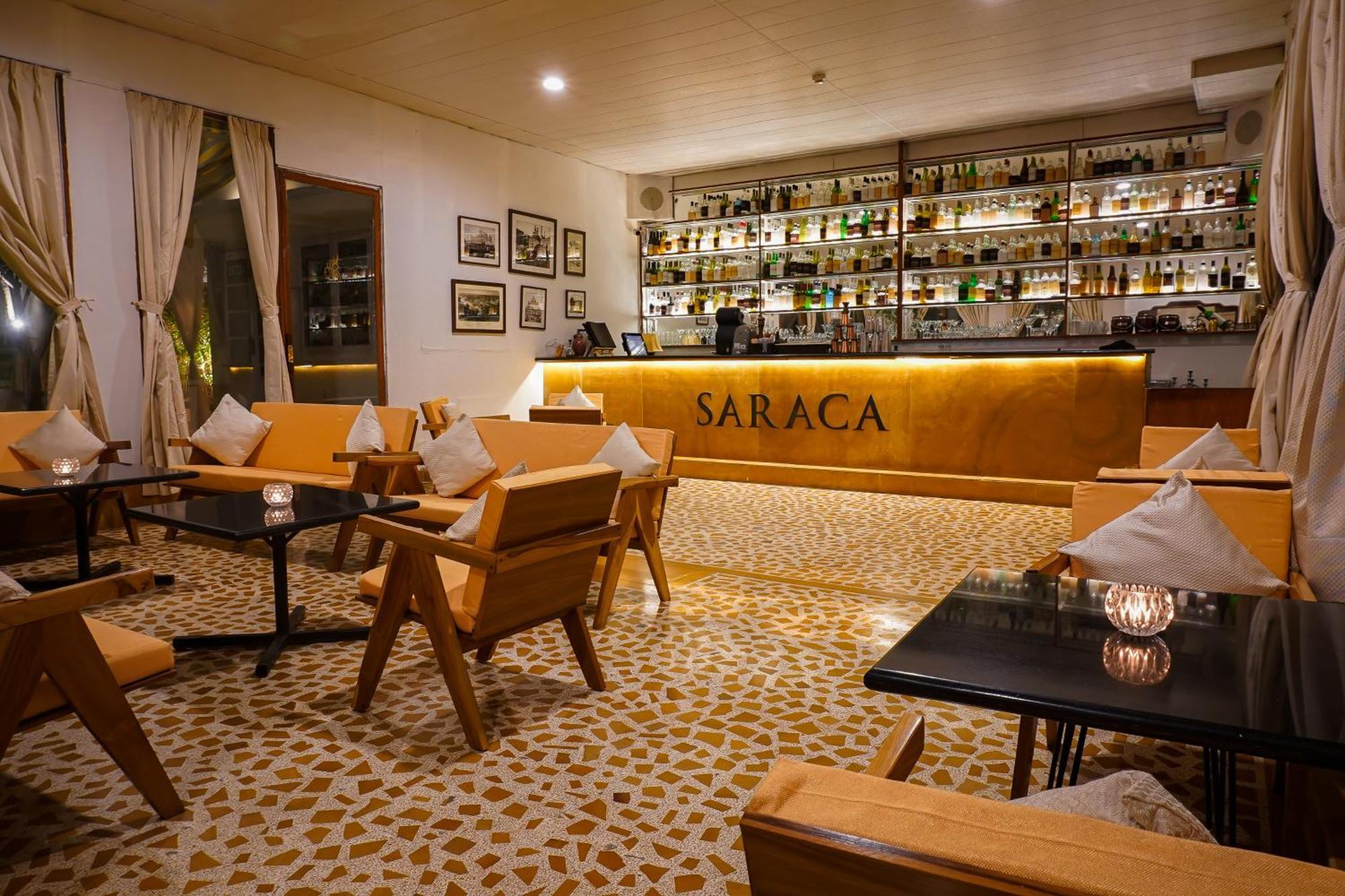 Saraca Hotel Lucknow Eksteriør bilde