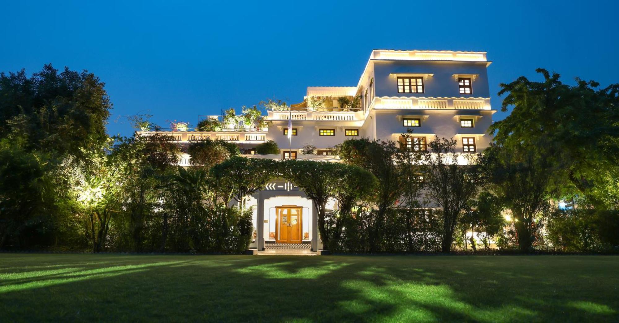 Saraca Hotel Lucknow Eksteriør bilde